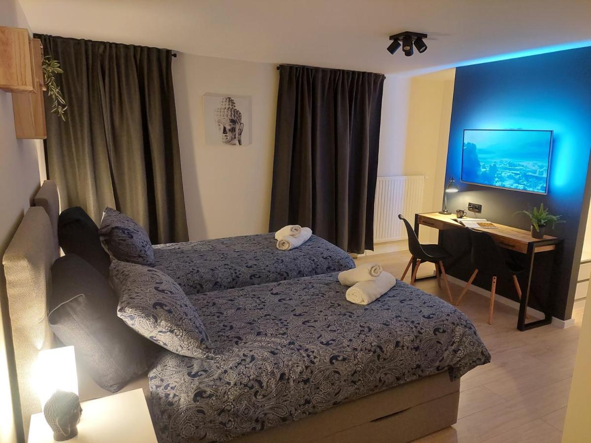 Bed and breakfast Viator Tongres Extérieur photo