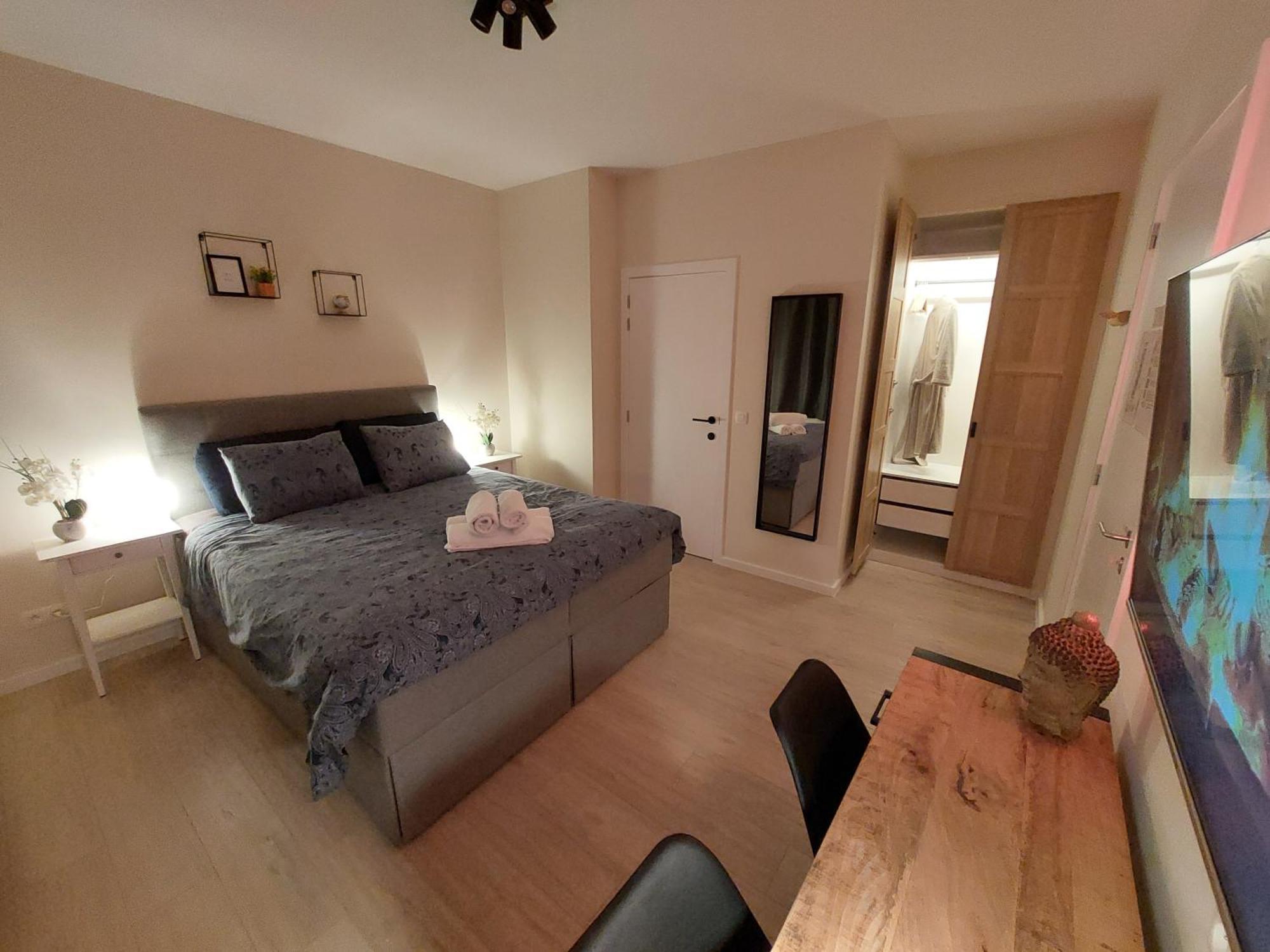 Bed and breakfast Viator Tongres Extérieur photo